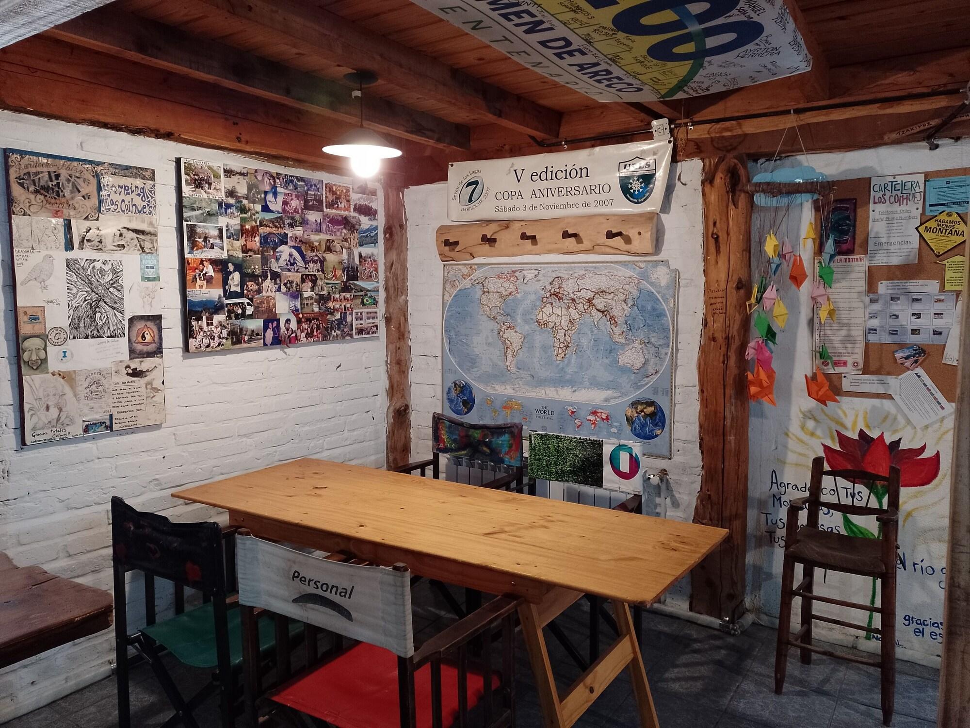 Comodidades del Alojamiento Hostel y Camping Los Coihues