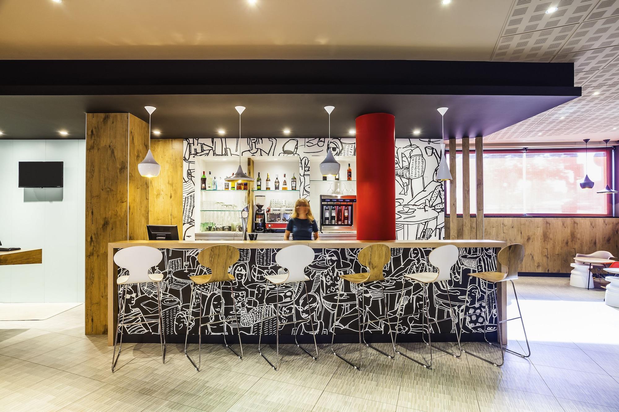 Bar/Salón ibis Salamanca