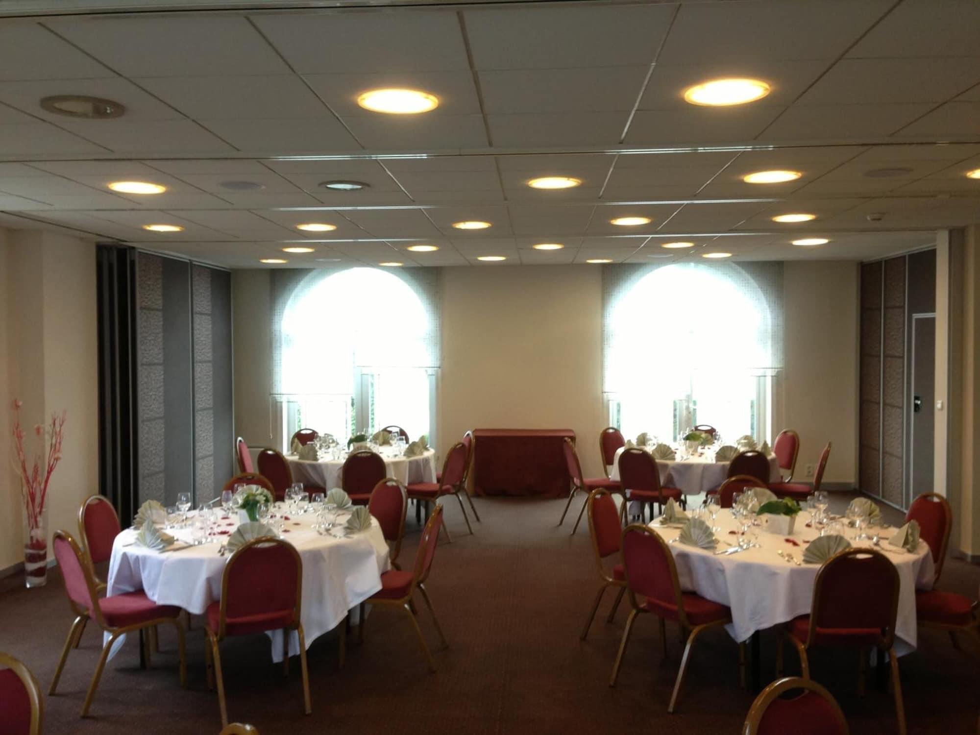 Salón de Baile Hotel L'Escargotière