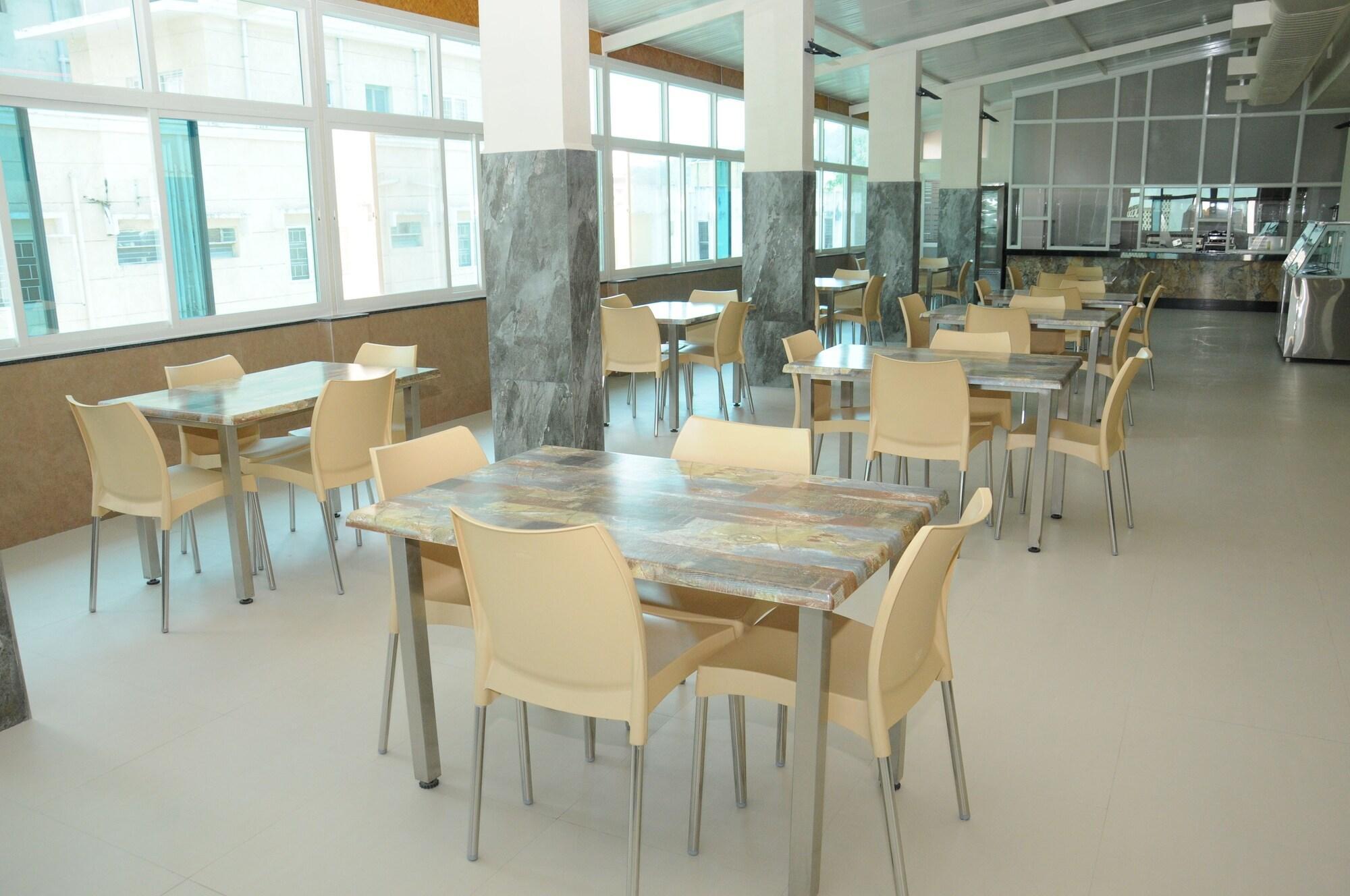 Restaurant Sree Parthi Hotel
