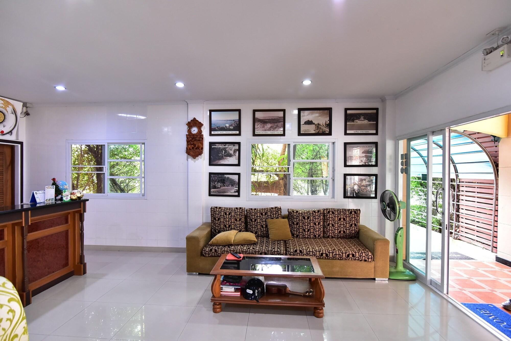 Vista Lobby Ampan Resort
