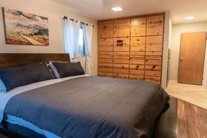 Alquiler Vacacional - Home on the mesa’s edge the Proverbial Million Dollar View, jacuzzi and orchard