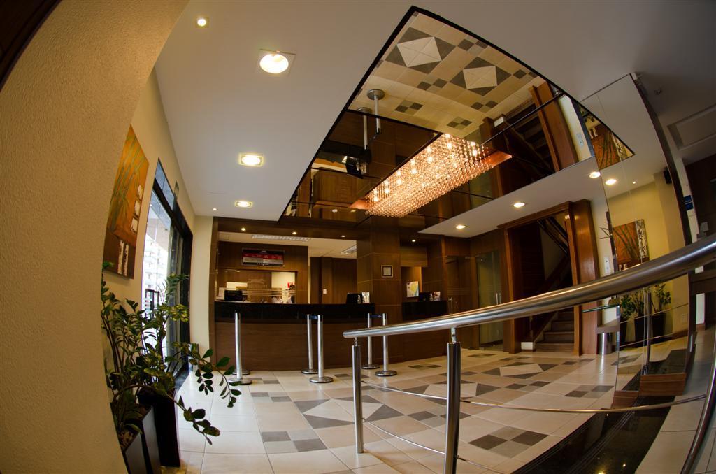 Vista Lobby Charrua Hotel