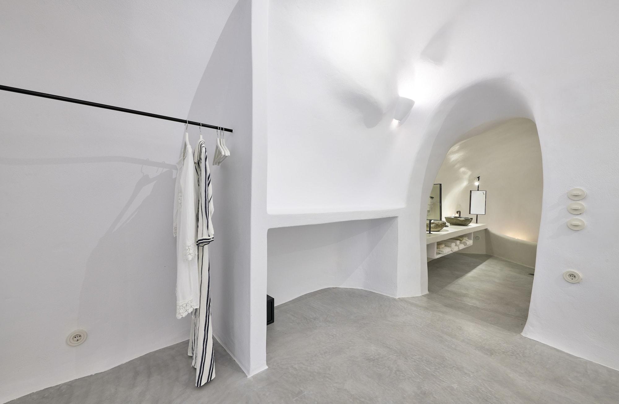Set de Habitación Cave Suite Oia