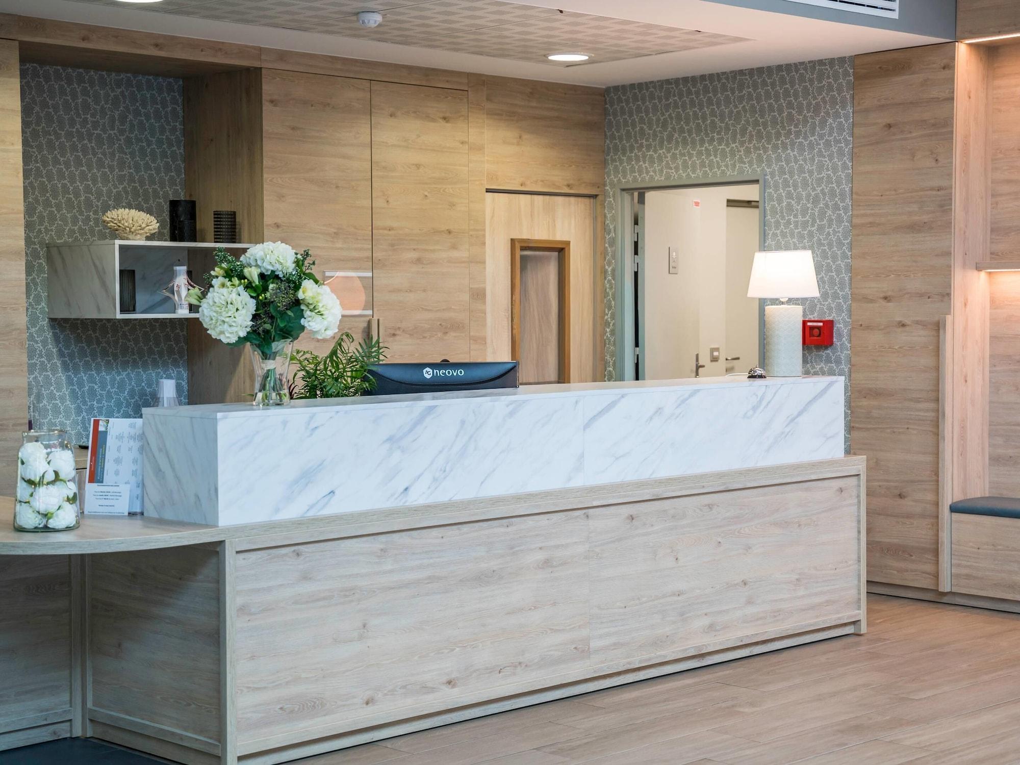 Vista Lobby Quality Aparthotel Morangis Orly