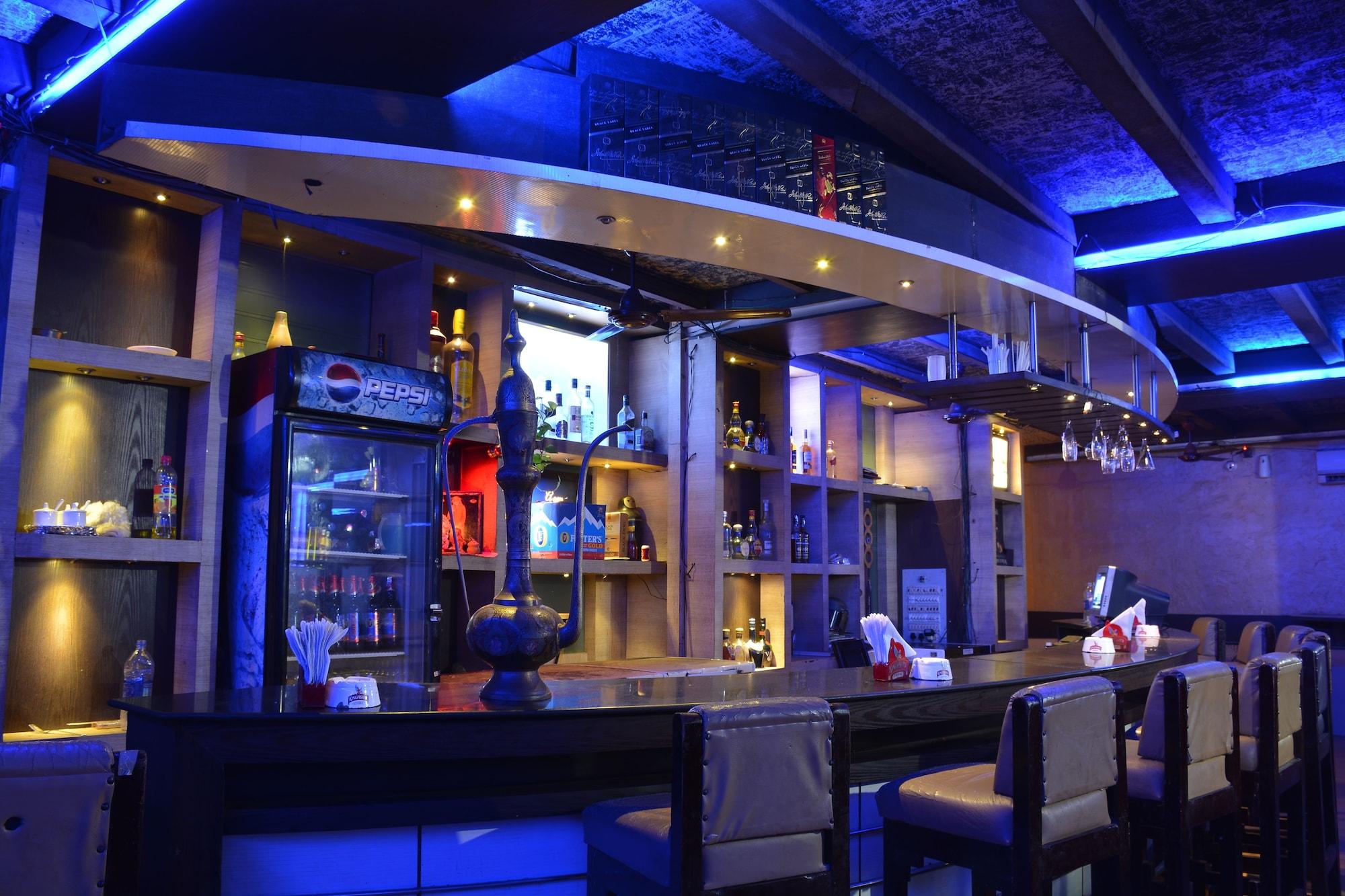 Restaurant Hotel Rishi Regency