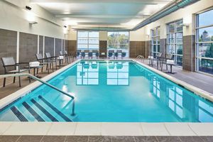 Alojamiento - Courtyard by Marriott Albany Airport