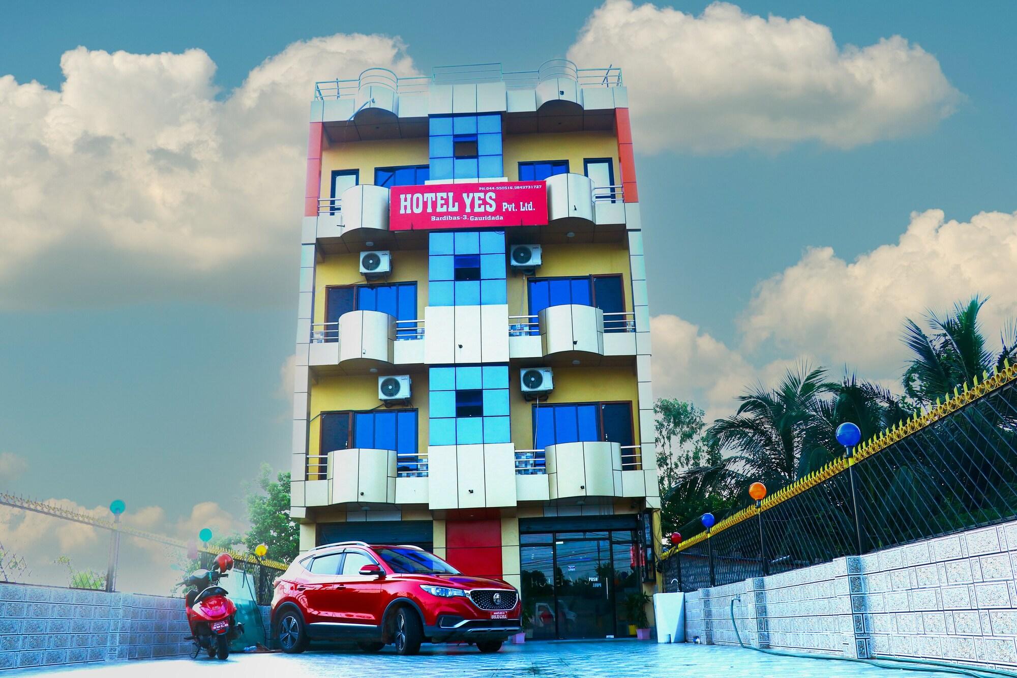 Vista Exterior Hotel Yes