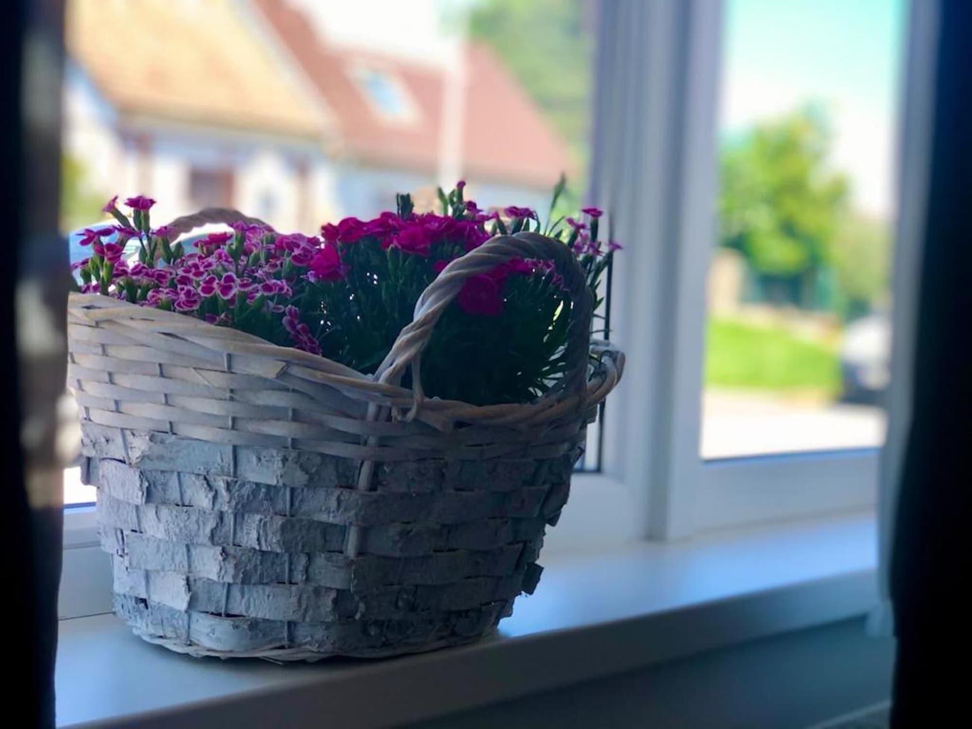 Vista Lobby Grand Petit Hotel ex Shato Gesson