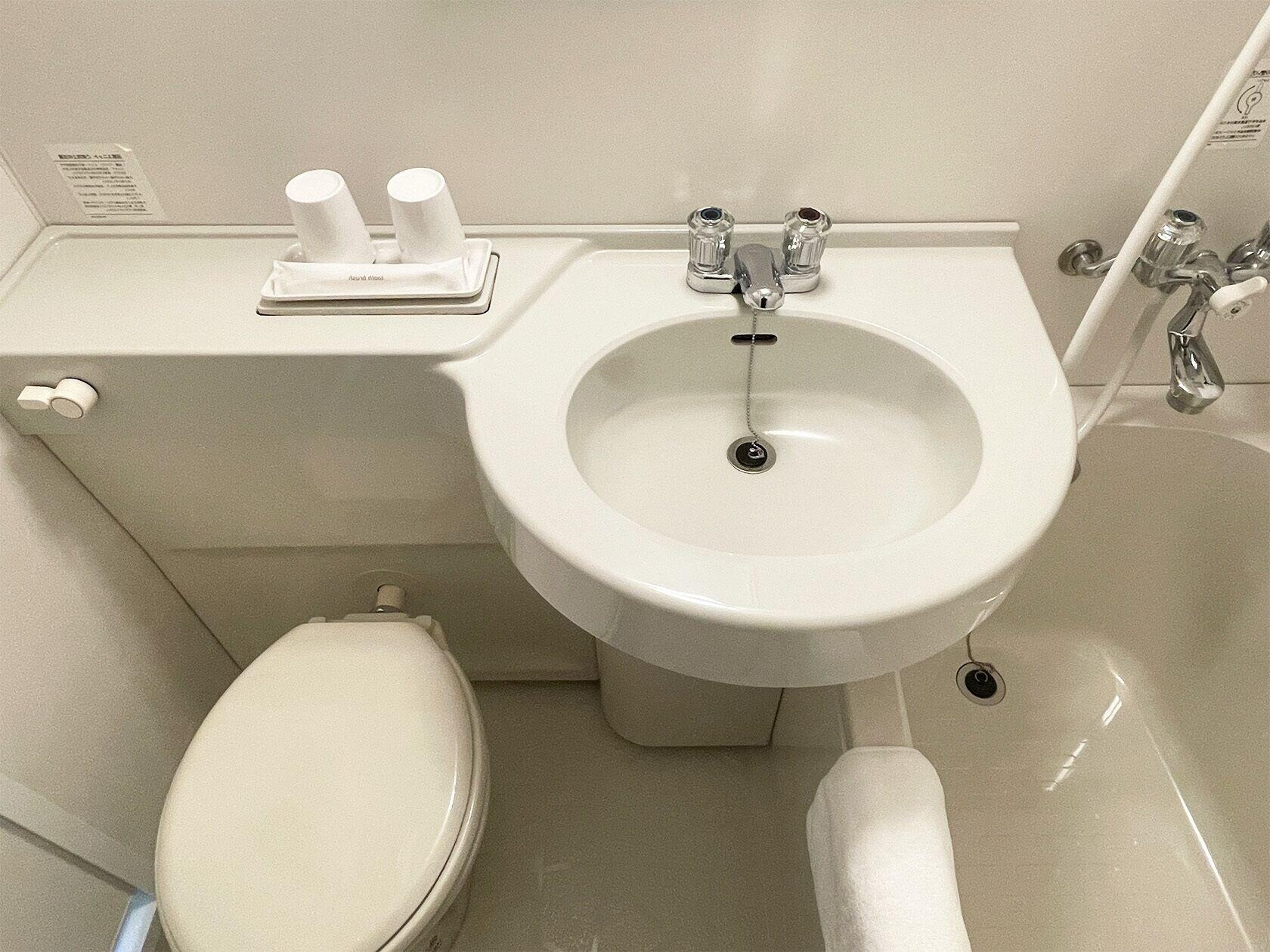 Equipamiento de Habitación CHECKinn Osaka Shinimamiya