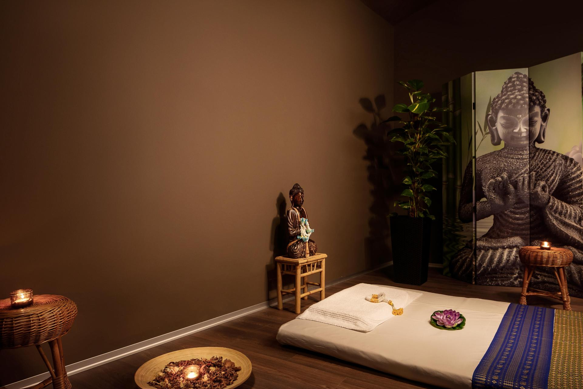 Instalaciones Recreativas MOODs Charles Bridge