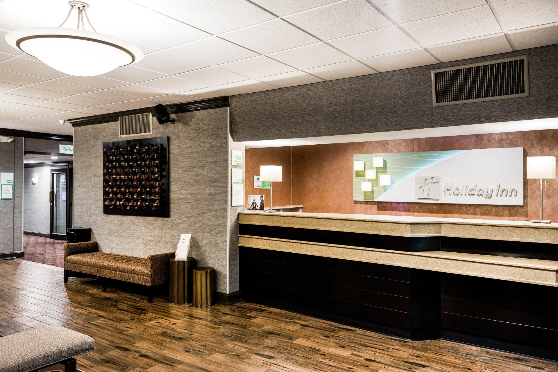 Vista Lobby Holiday Inn Johnstown-Gloversville by IHG