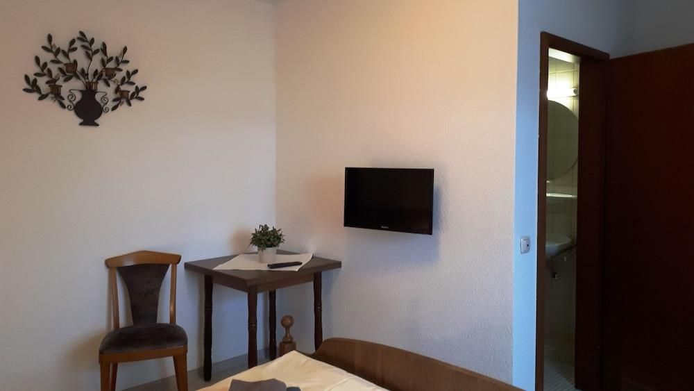 Haus Niederrhein Moers Hoteles En Despegar