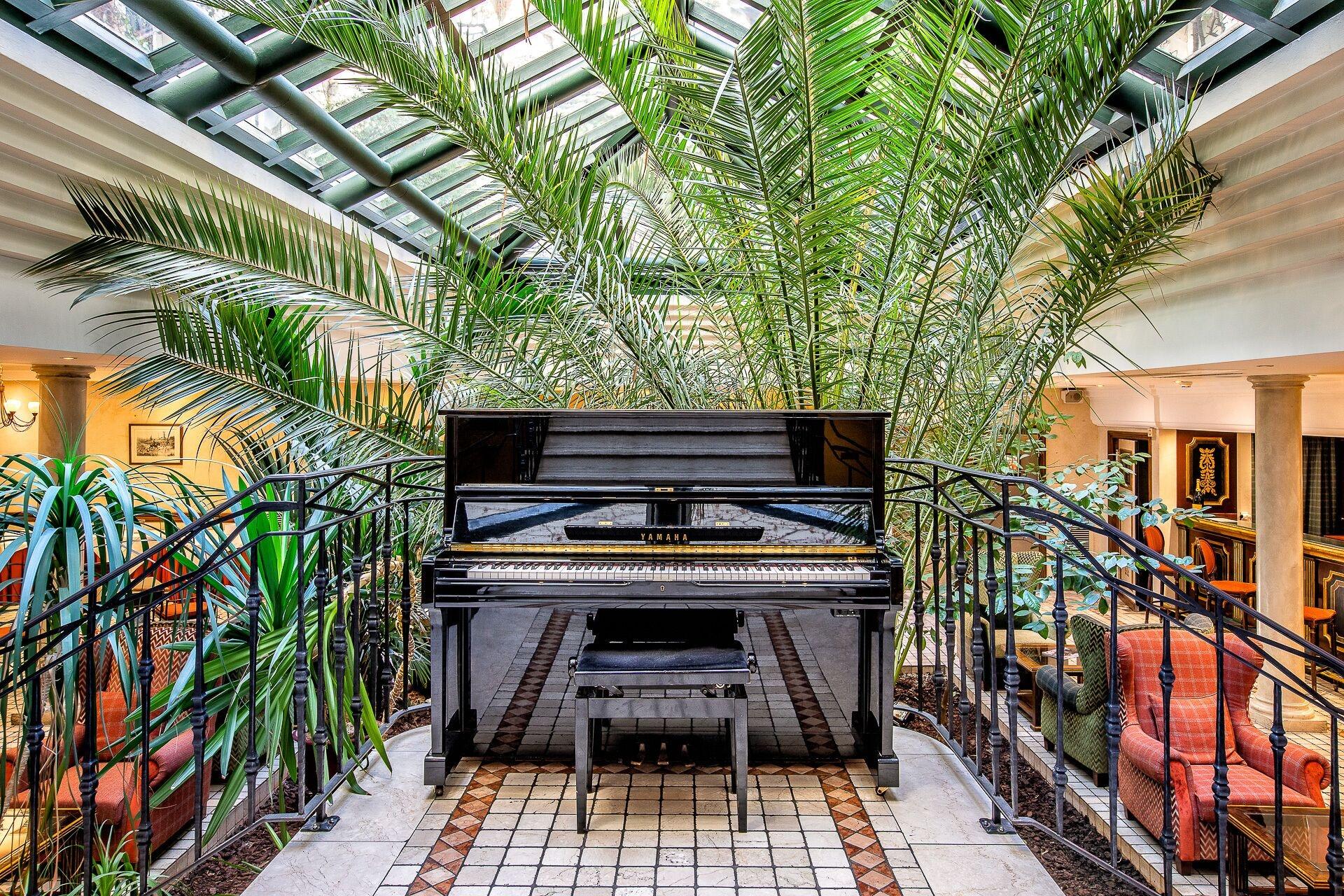 Varios Villa Beaumarchais