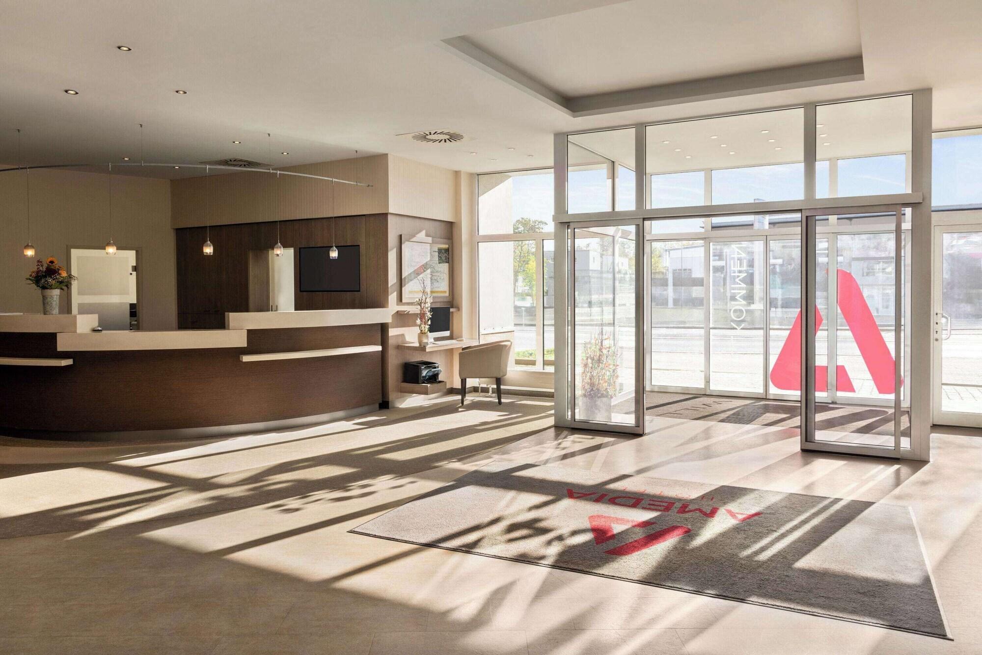 Vista Lobby Amedia Dresden Elbpromenade, Trademark Collection by Wyndham