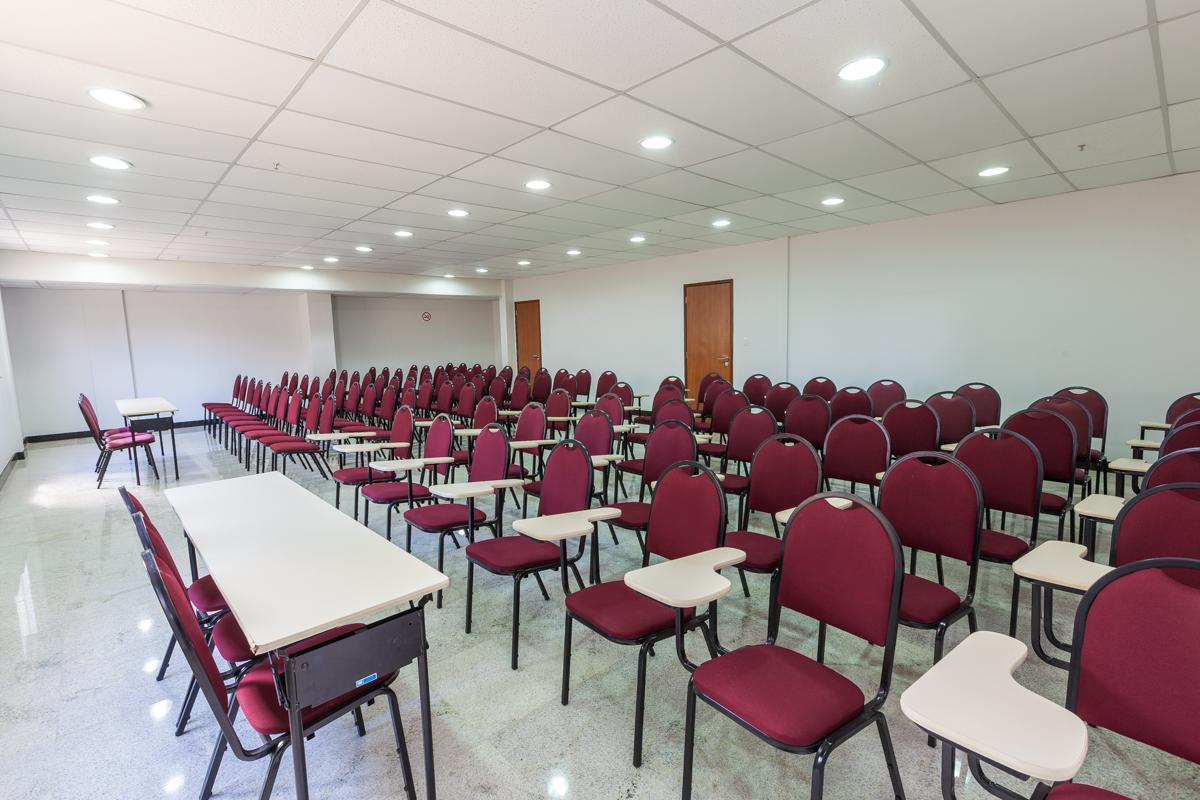 Sala de Reuniones Rede Andrade Hangar