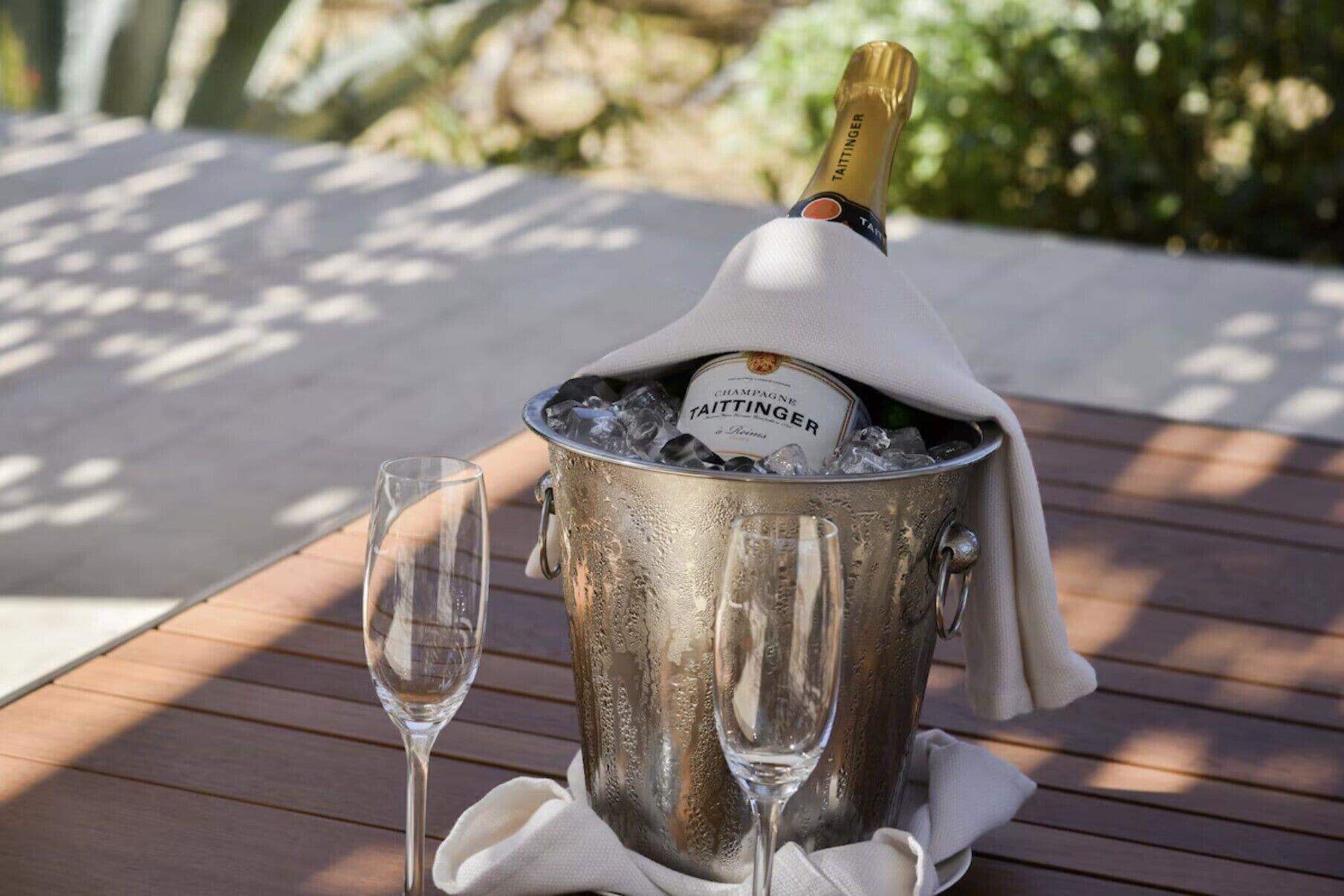 Restaurant Luxury Ocean View Villa-Los Cabos at Solaz Resort