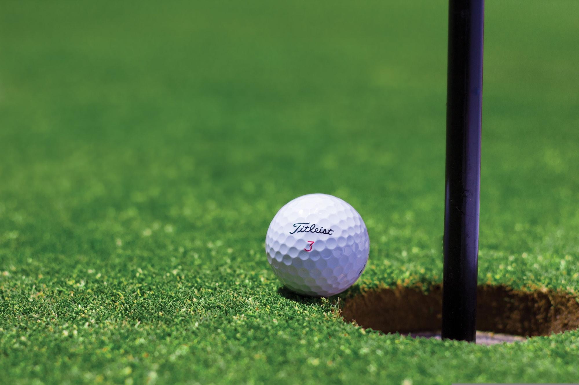 Campo de Golf Serinamar - Los Naranjos de Marbella