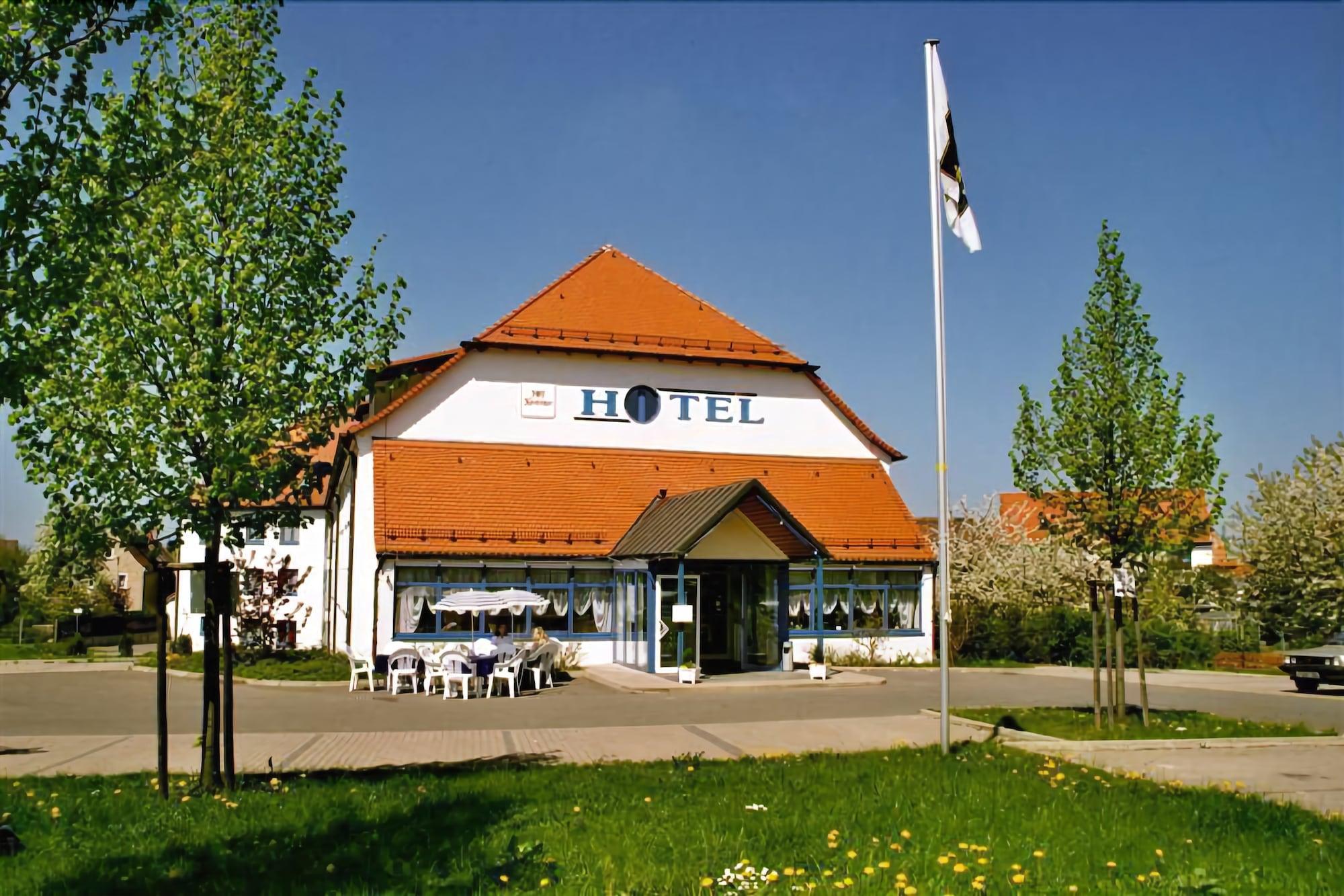Vista Exterior Apart Hotel Gera