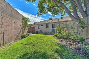 Alquiler Vacacional - Stylish & Modern Burbank Gem w/ Private Yard!