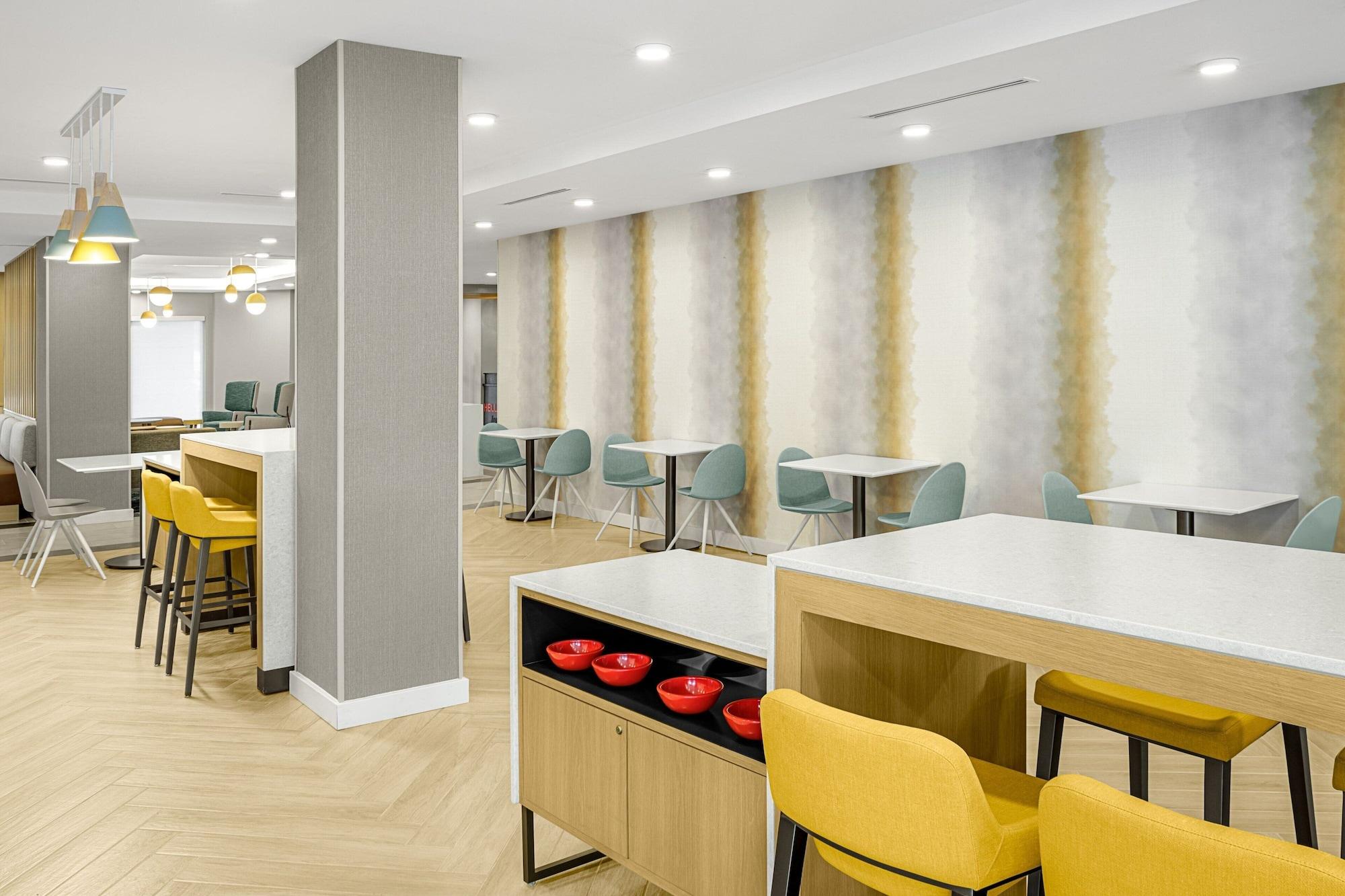 Restaurant TownePlace Suites by Marriott Ironton