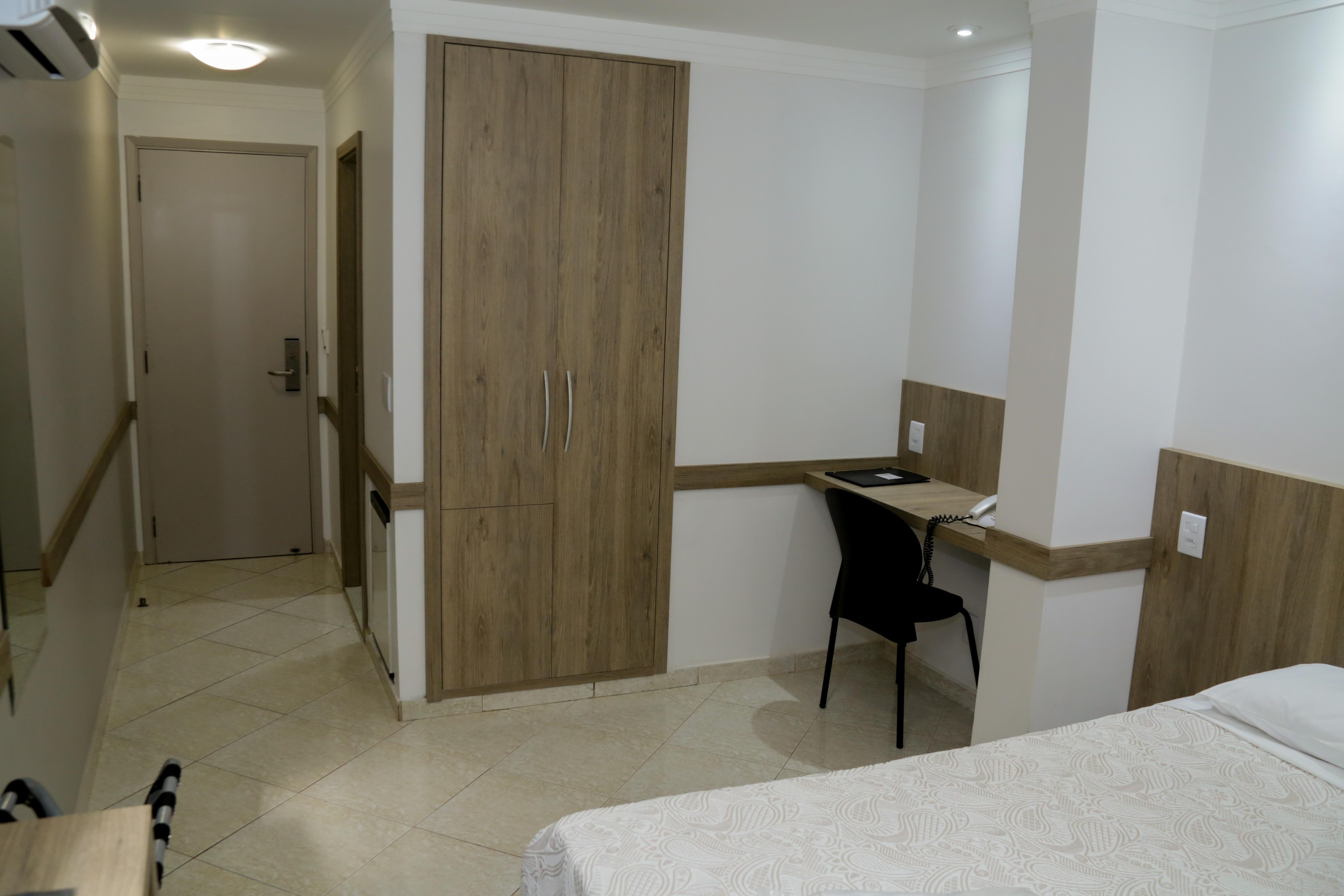 Set de Habitación Realce Hotel
