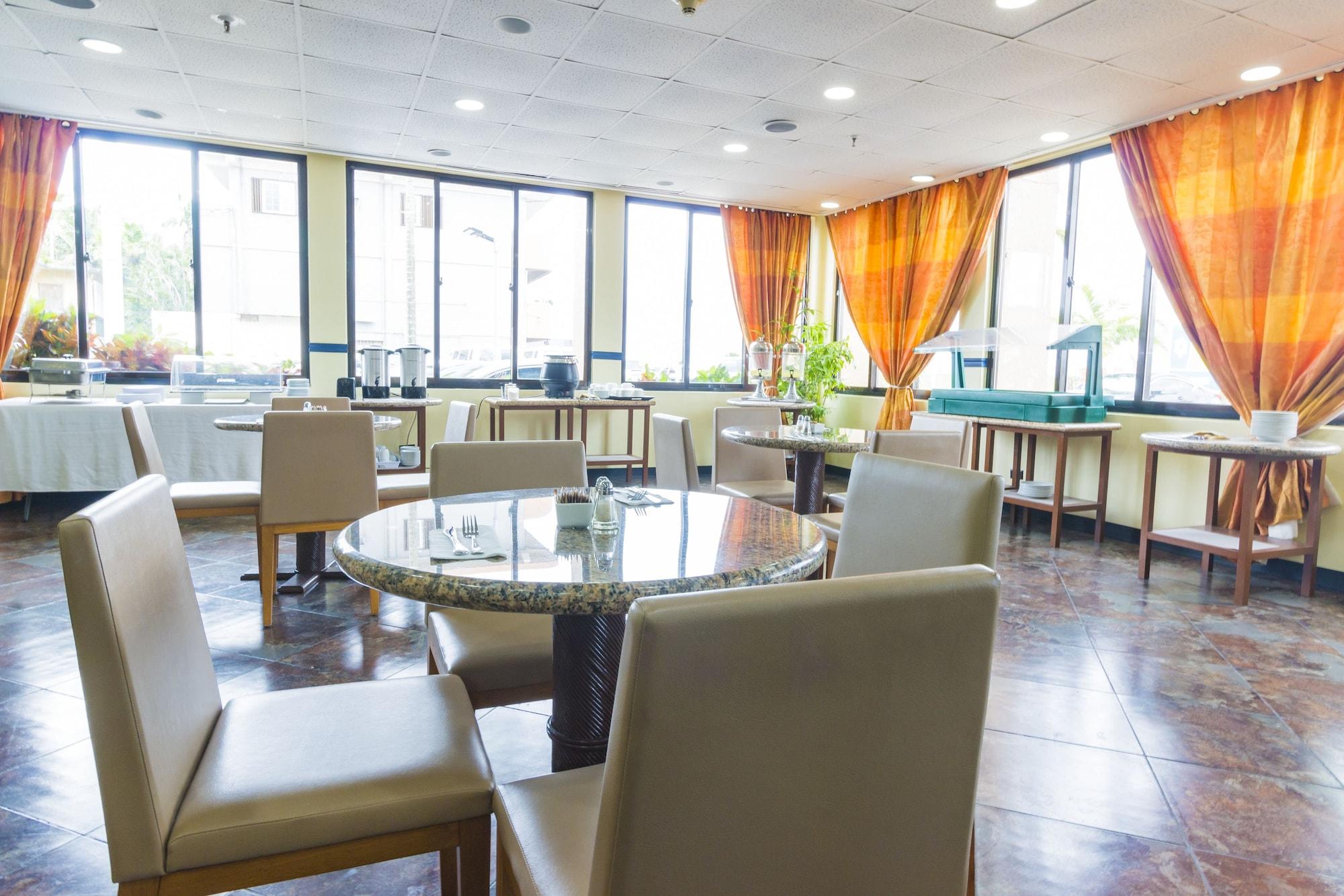 Restaurant SureStay Hotel by Best Western Guam Airport South