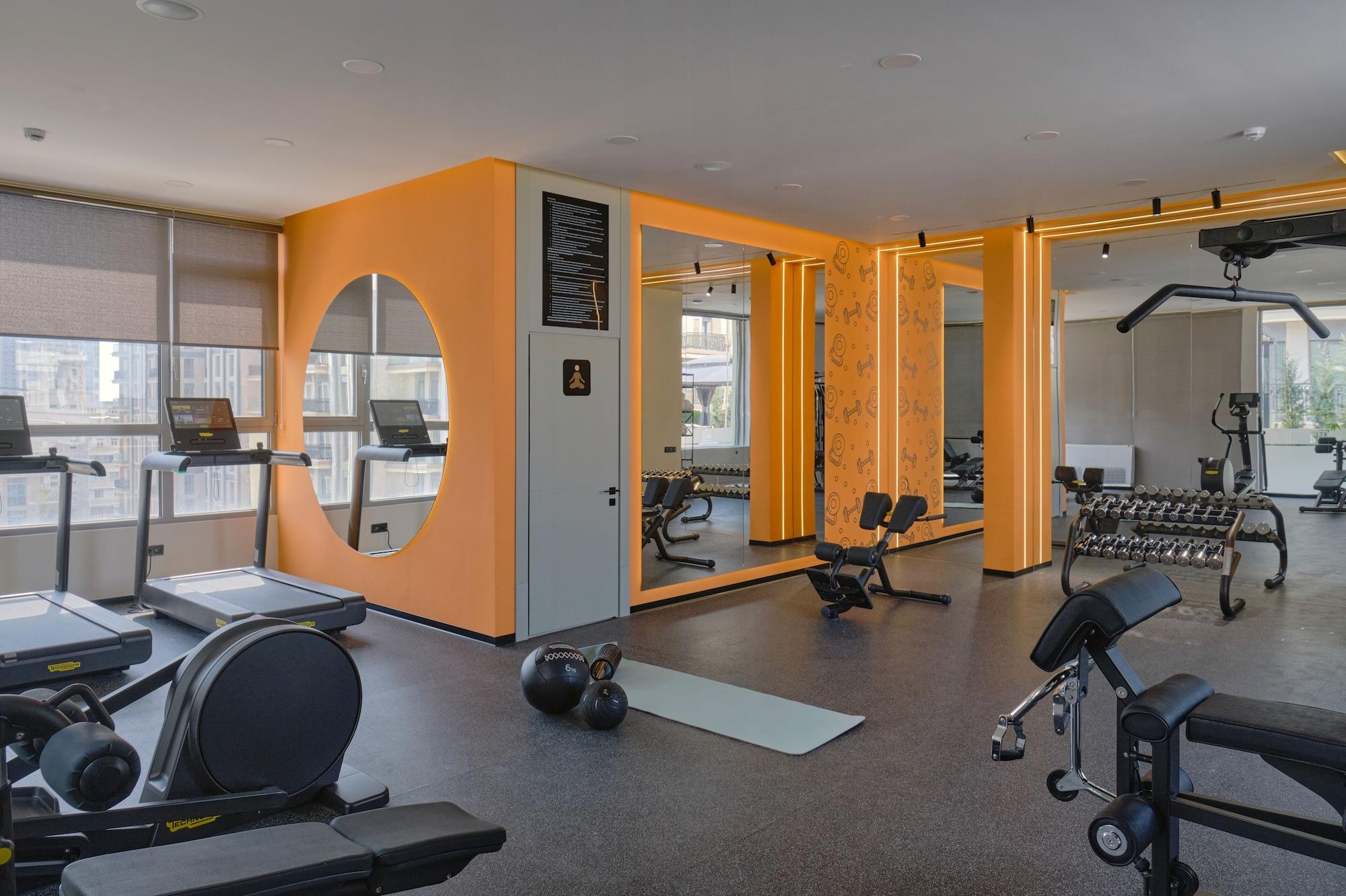 Gimnasio STYLO Residences & Suites