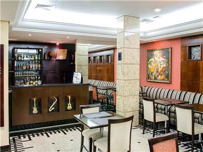 Bar/Salón Bourbon Londrina Business Hotel