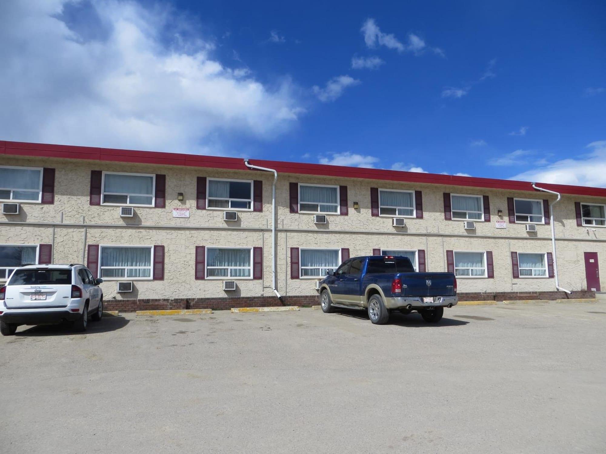 Vista Exterior Black Gold Inn