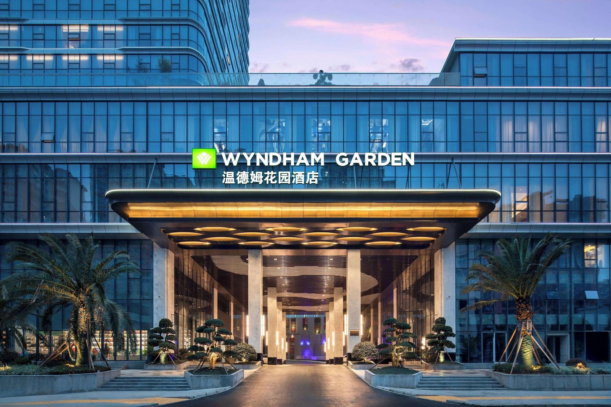 Vista Exterior Wyndham Garden Xunyang Downtown
