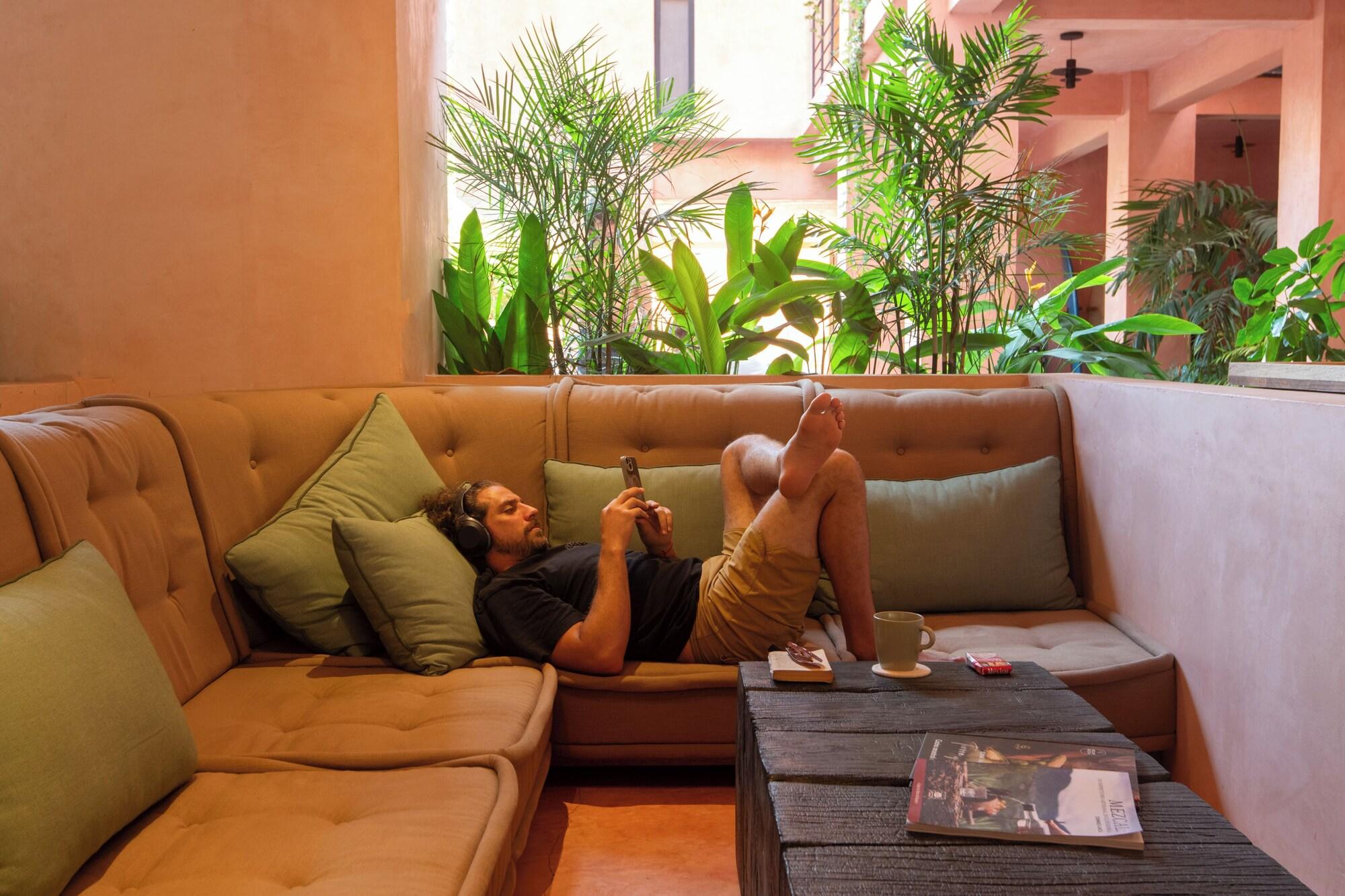 Vista Lobby Casa Toro La Punta