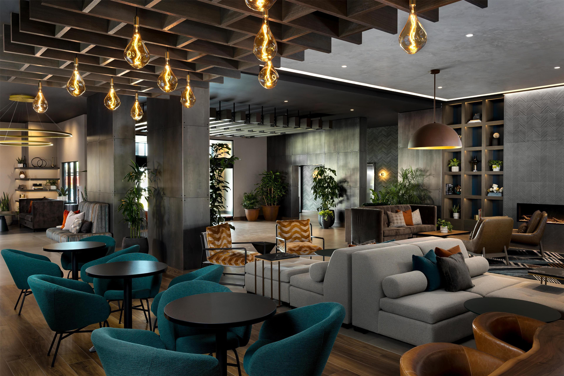 Restaurant Hotel Avail Rogers, Tapestry Collection By Hilton