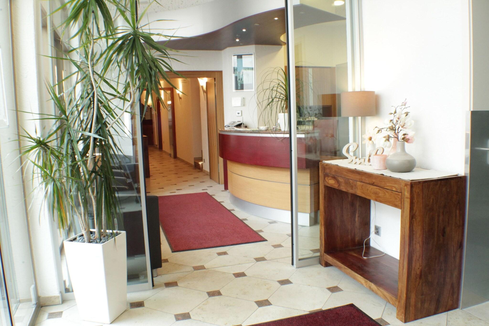 Vista Lobby Blauer Wolf