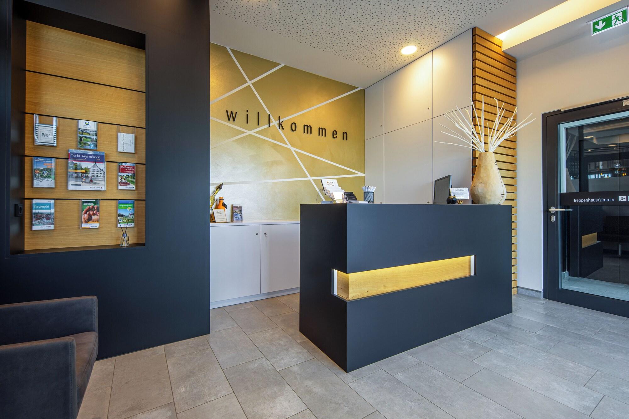 Vista Lobby City Hotel Neumarkt