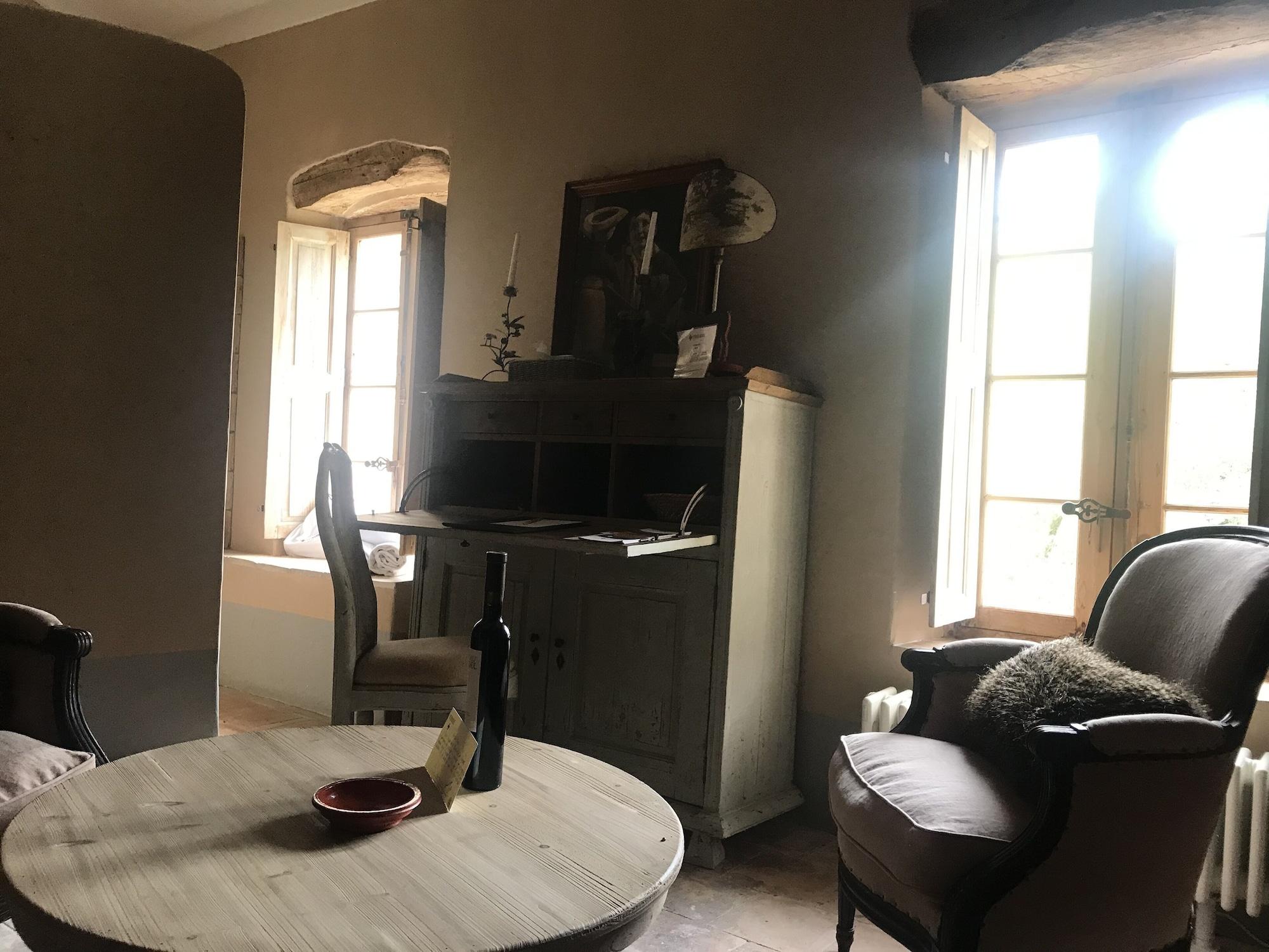 Set de Habitación Commanderie de Peyrassol