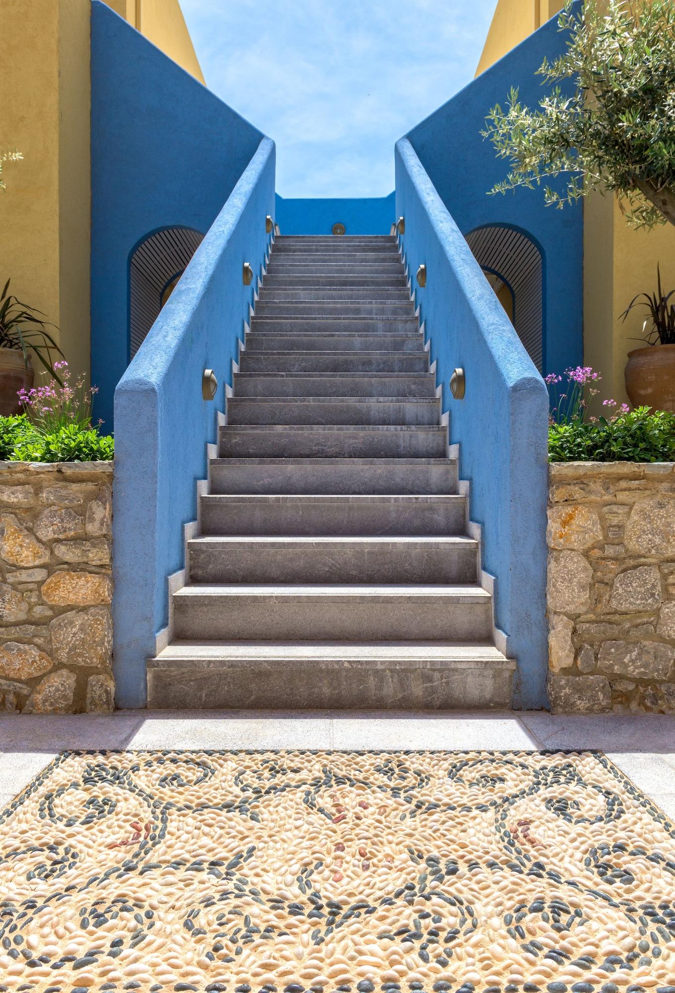 Vista Lobby A Symi Residences
