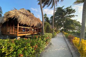 Alojamiento - St. George's Caye Resort