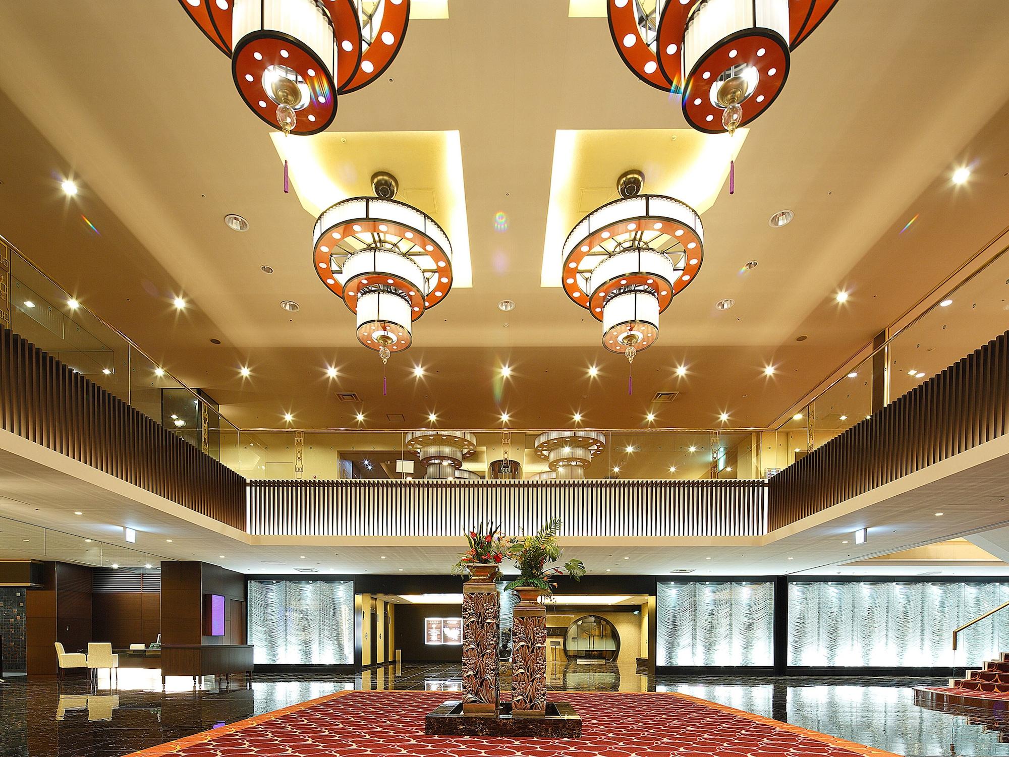 Vista Lobby Grand Mercure Lake Hamana Resort & Spa