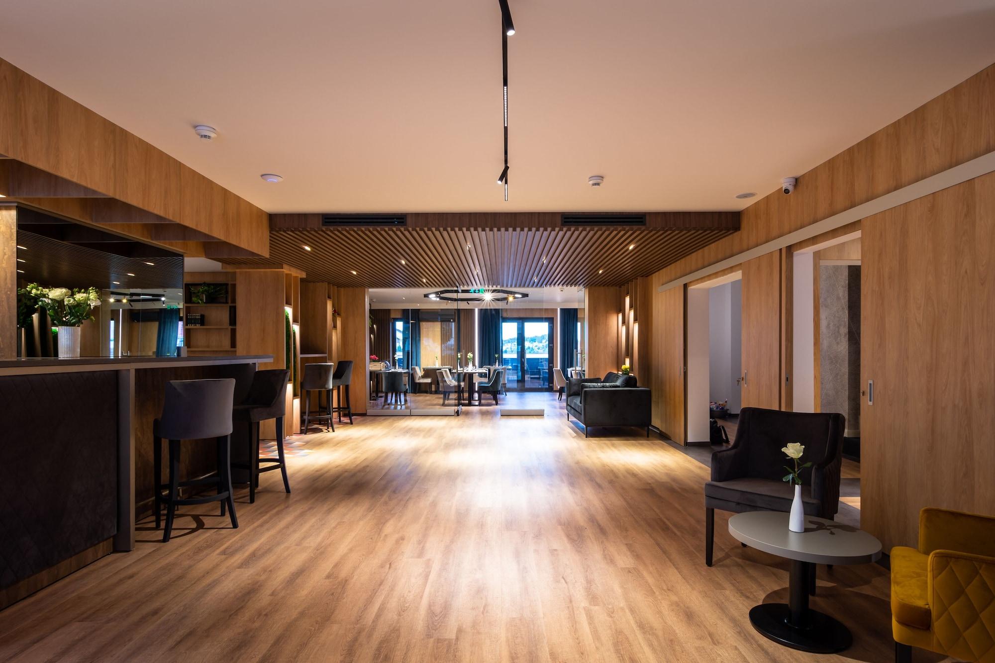 Vista Lobby Aparthotel NOX