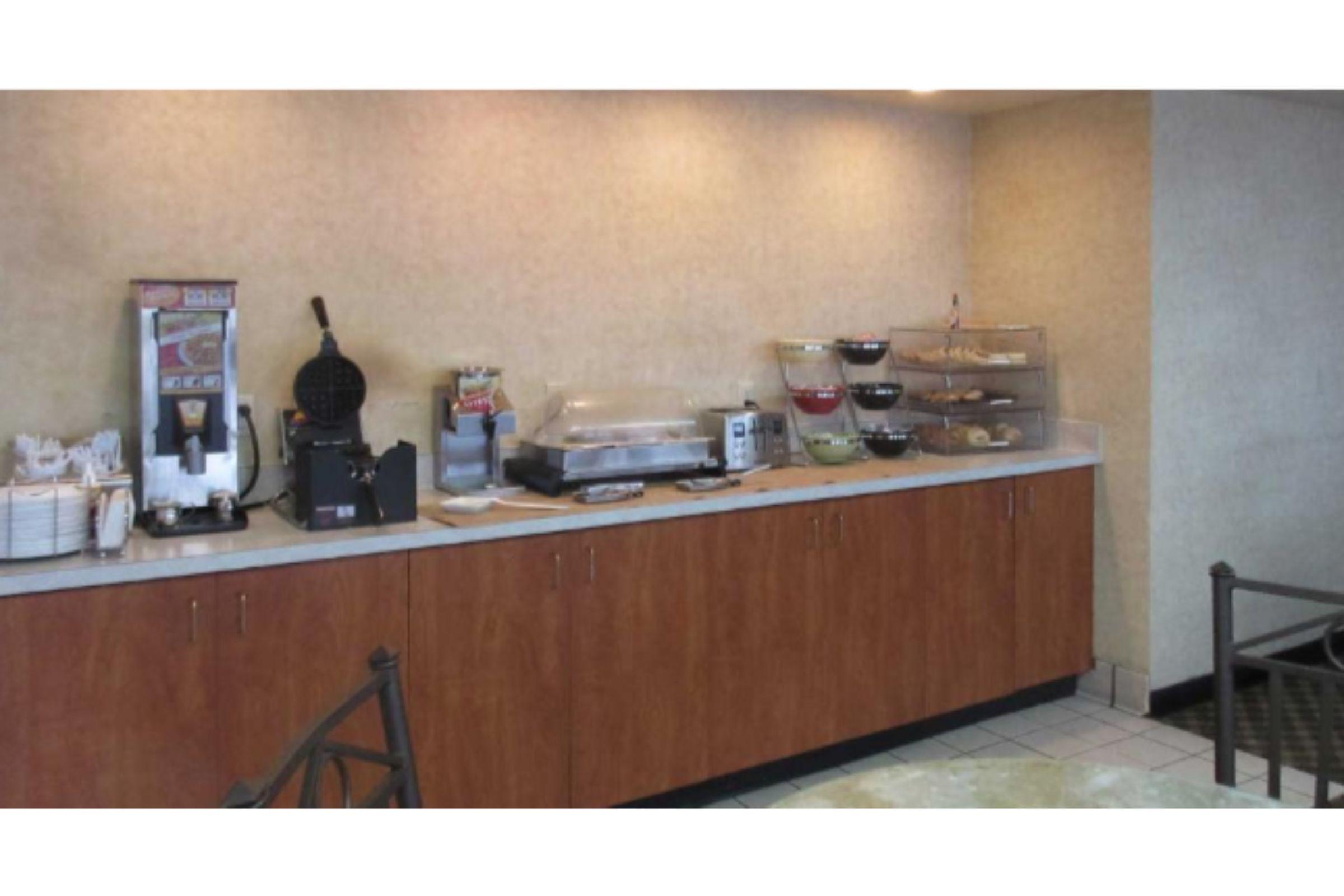 Restaurant Quality Inn & Suites - Albany, OR