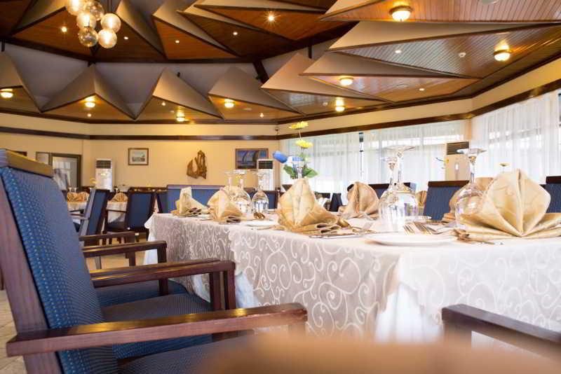 Restaurant Elmina Beach Resort