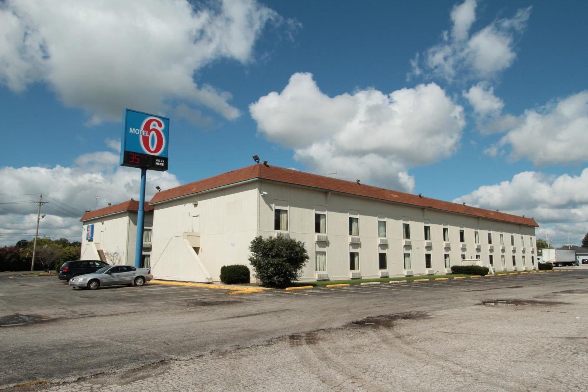 Vista Exterior Motel 6 Toledo, OH