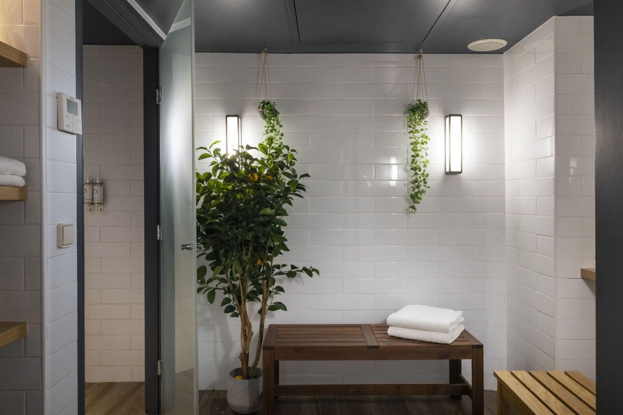 Spa Hôtel Les Matins de Paris & Spa