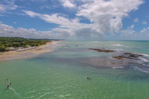 Paquete - Porto Seguro: playa y cielo azul