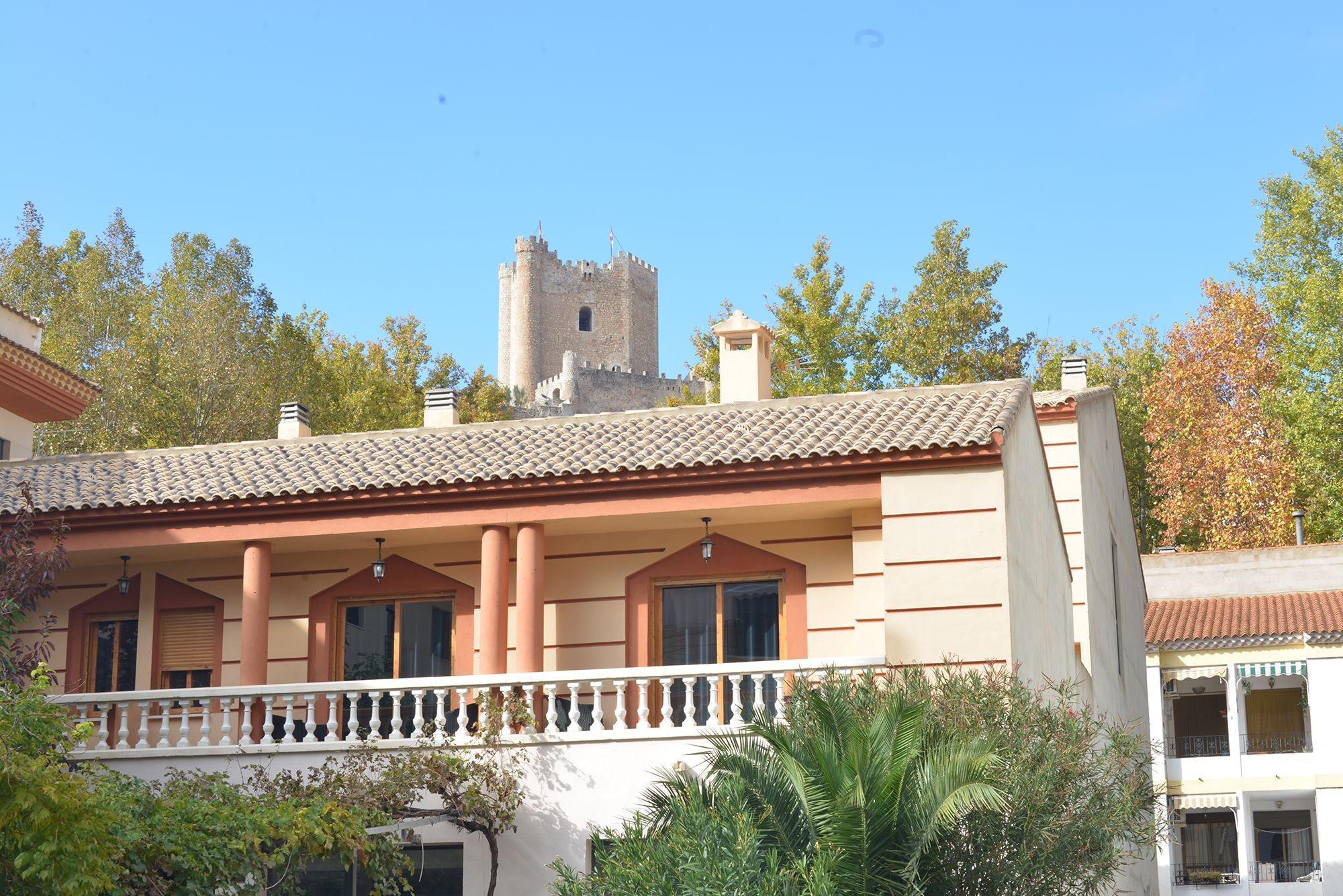 Vista Exterior Hotel Pelayo