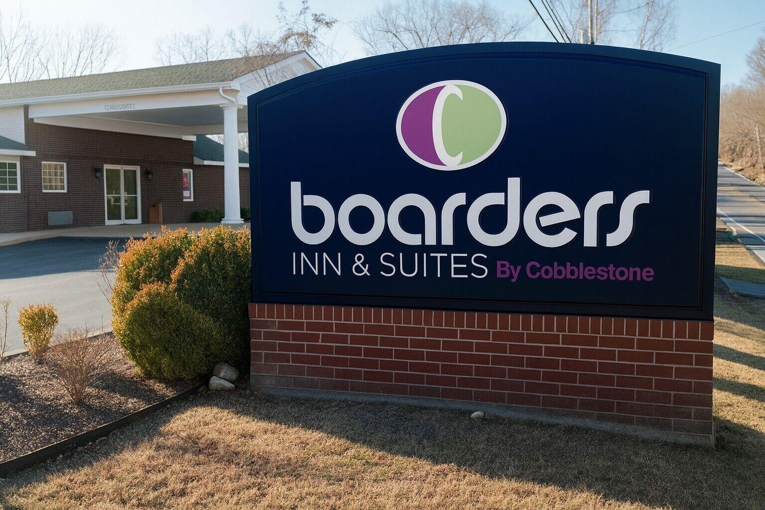 Vista Exterior Boarders Inn & Suites by Cobblestone Hotels – Ashland City