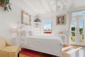 Alquiler Vacacional - Sensational Palm Beach Island with Grand Terrace