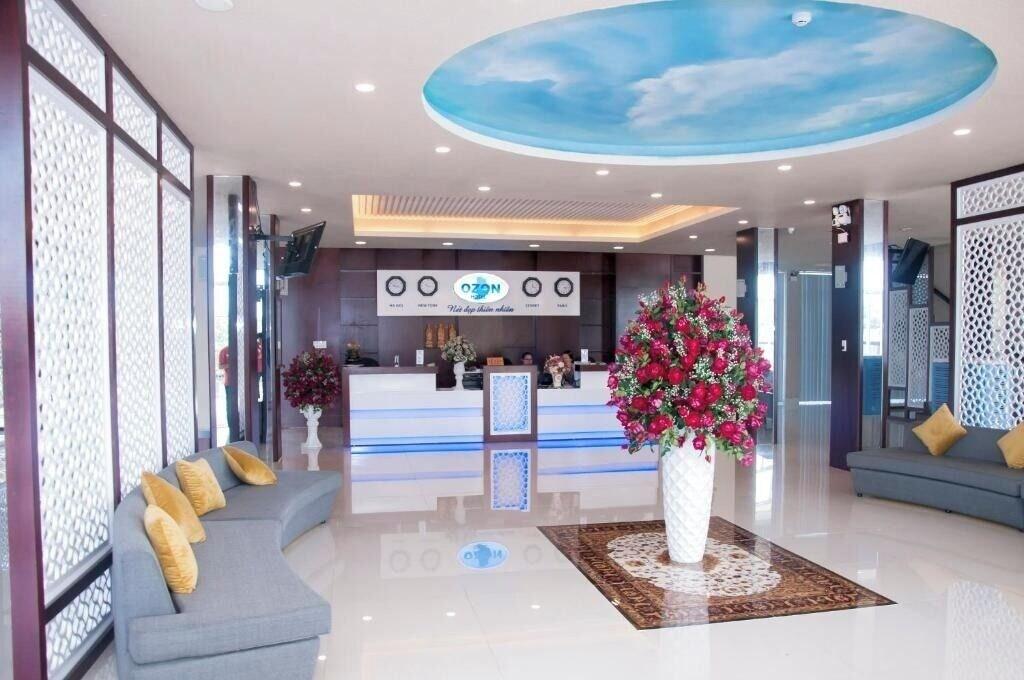 Vista Lobby Ozon Hotel