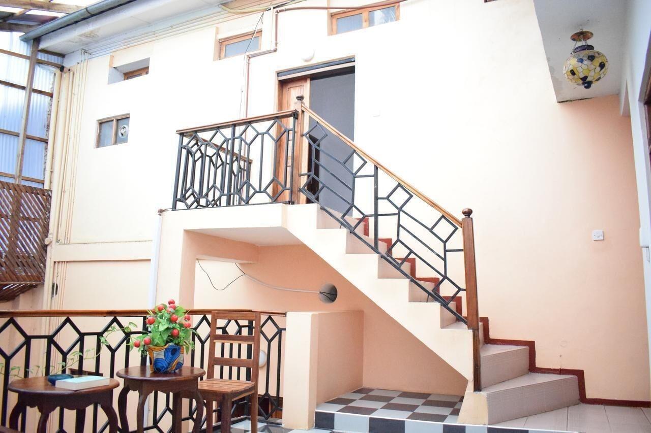 Vista Exterior Mrusi House